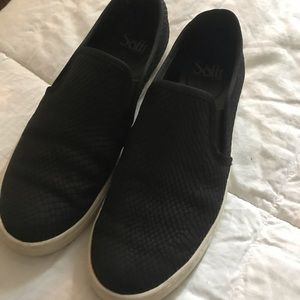 Slip on sneakers